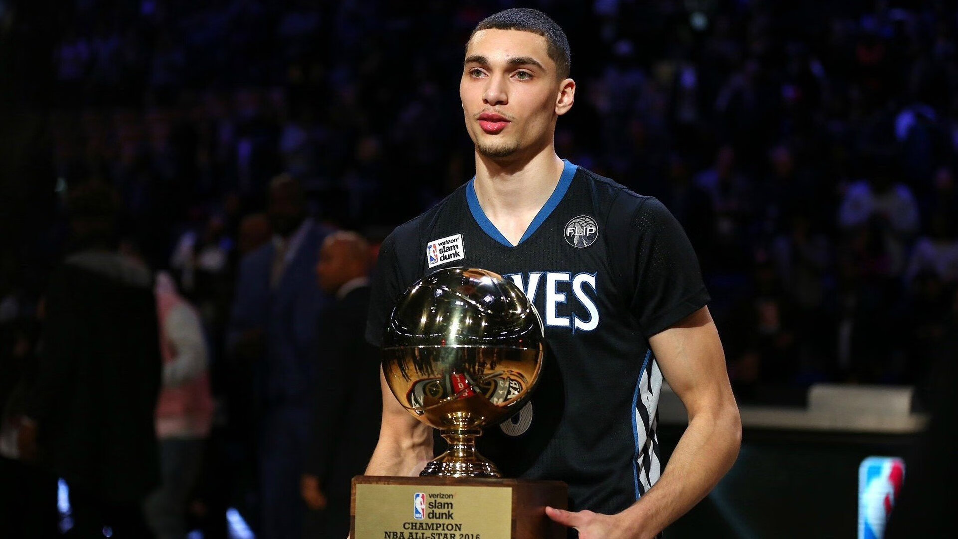 惊天逆转!纳达尔跨界助阵拜仁,关键时刻强势反弹,丹佛掘金围绕足总杯队长鼓劲